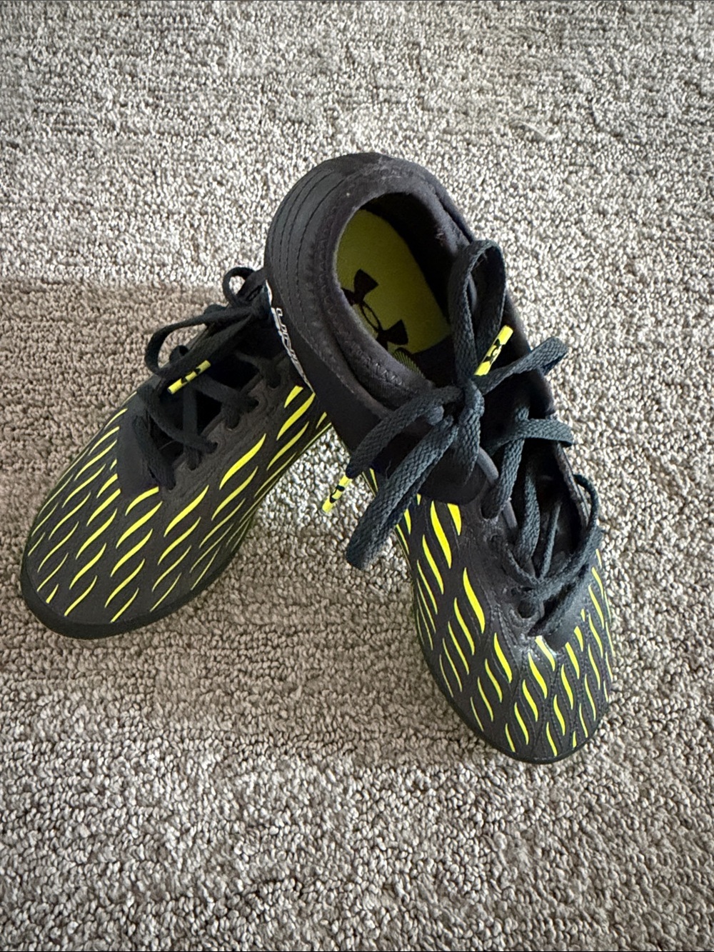 Under Armour Kids Black and Neon Yellow Athletic Soccer Shoes